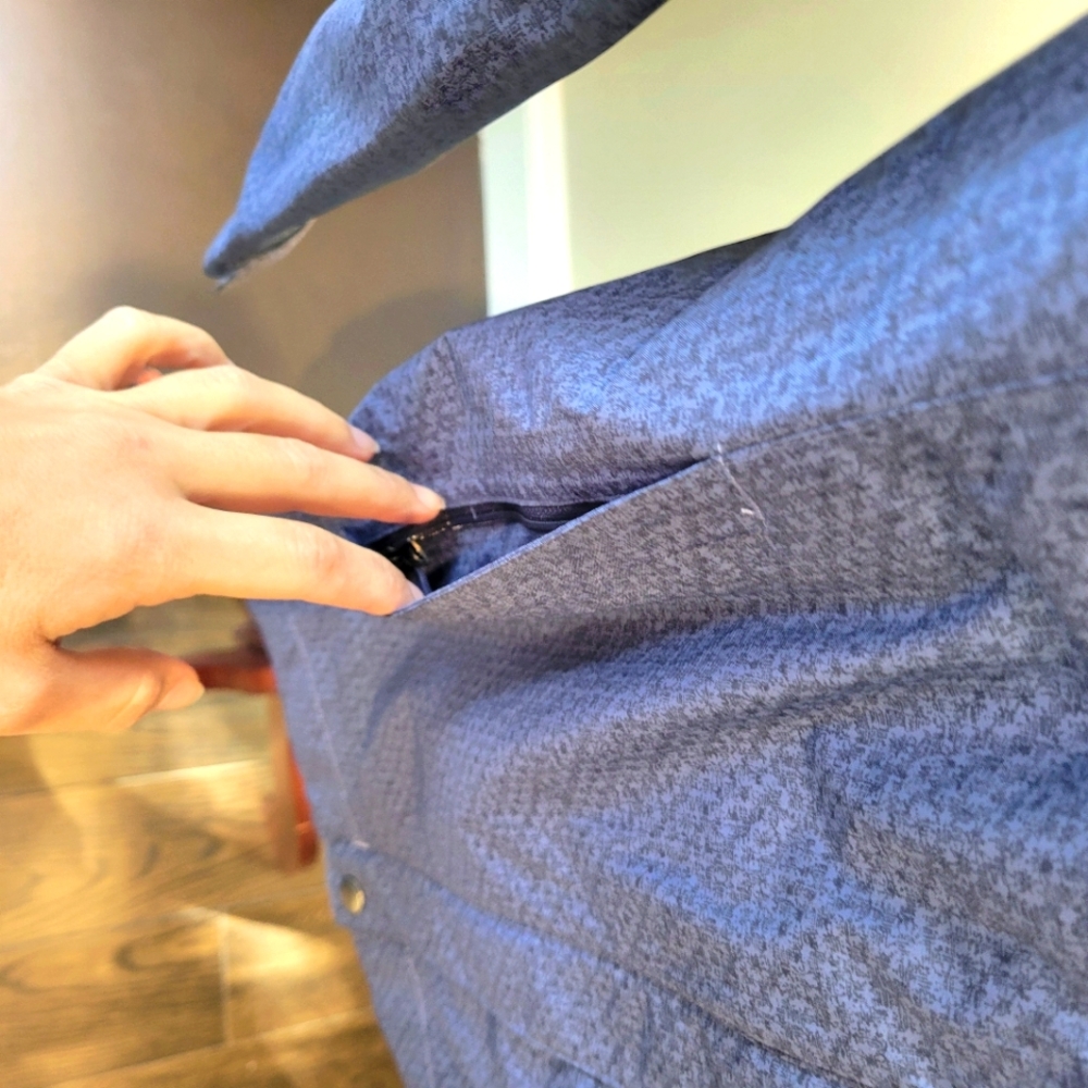 NWOT!Columbia Blue Rain coat - Picture 3 of 10